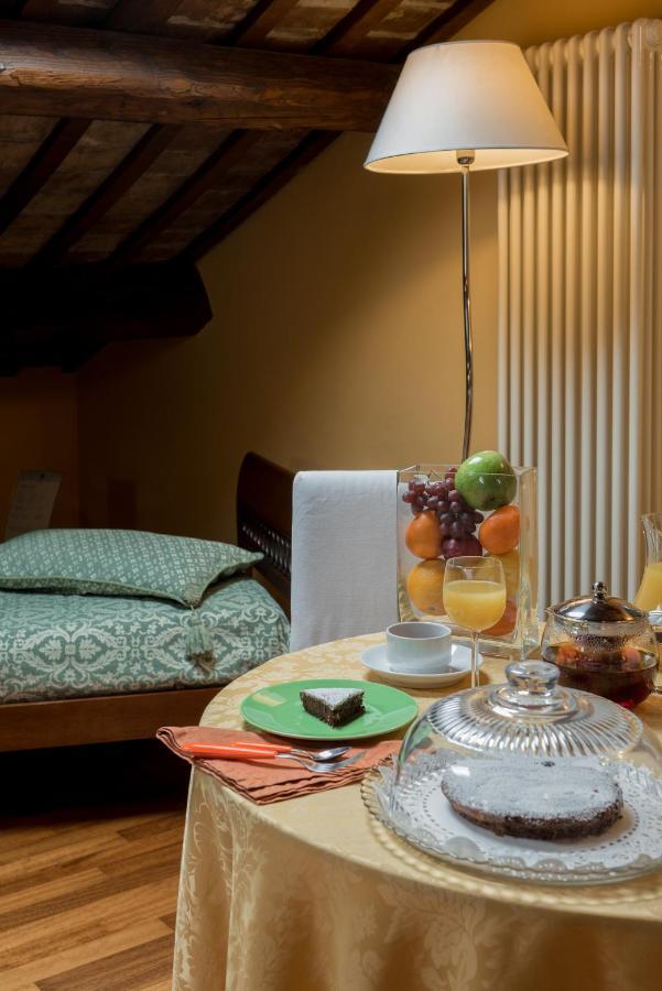 Piazza Nova Guest House Ferrare Extérieur photo
